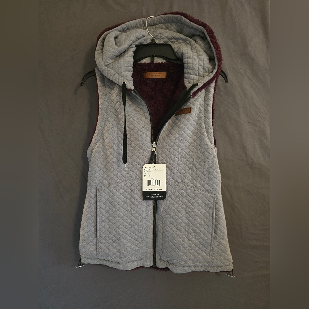 Obermeyer Quilted FLEECE REVERSIBLE Gray&Burgundy NWT
